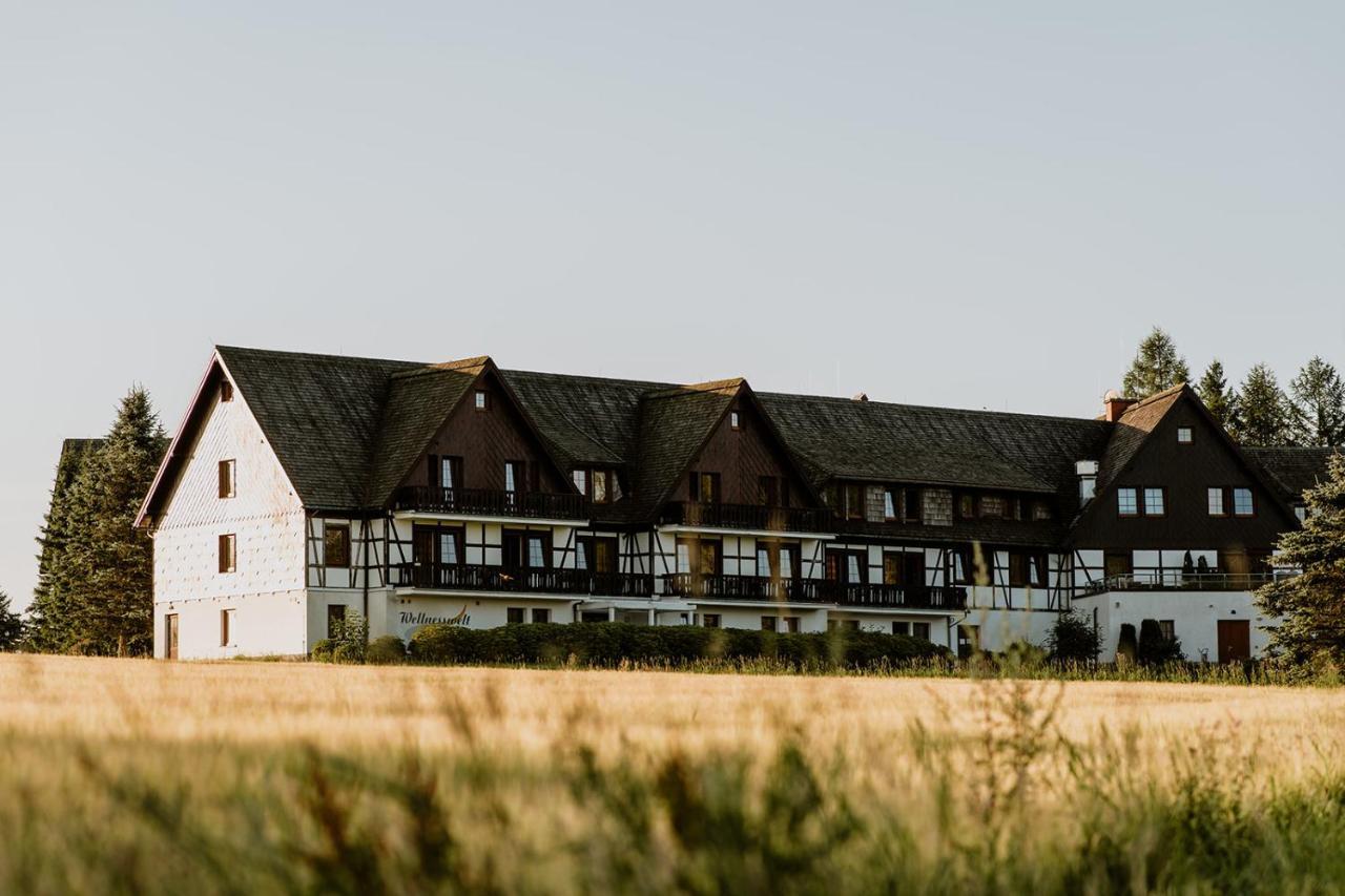 Waldhotel Kreuztanne Sayda Esterno foto